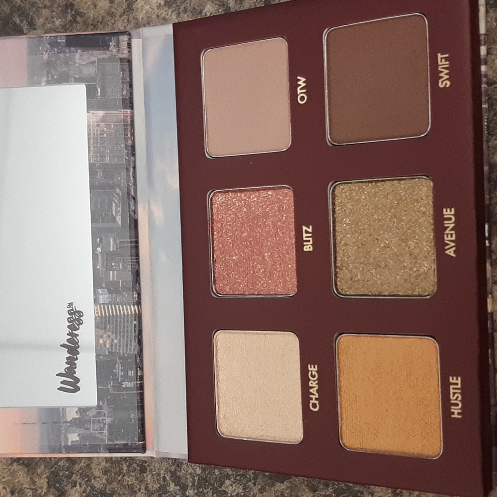 Wander Beauty Wanderess Rush